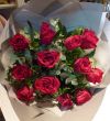 1 Dozen Valentine Roses